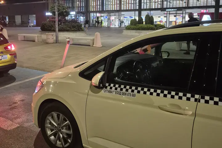 Private transfer car
